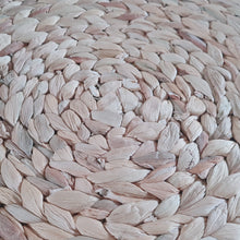 Afbeelding in Gallery-weergave laden, Waterhyacint placemats en onderzetters (set van 6)