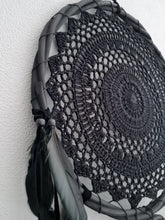 Afbeelding in Gallery-weergave laden, Dromenvanger Essence Queen Zwart