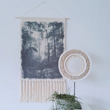 Afbeelding in Gallery-weergave laden, Wandkleed Jungle of Mystery
