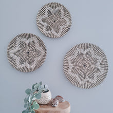 Afbeelding in Gallery-weergave laden, Zeegras Wandschalen Flowers